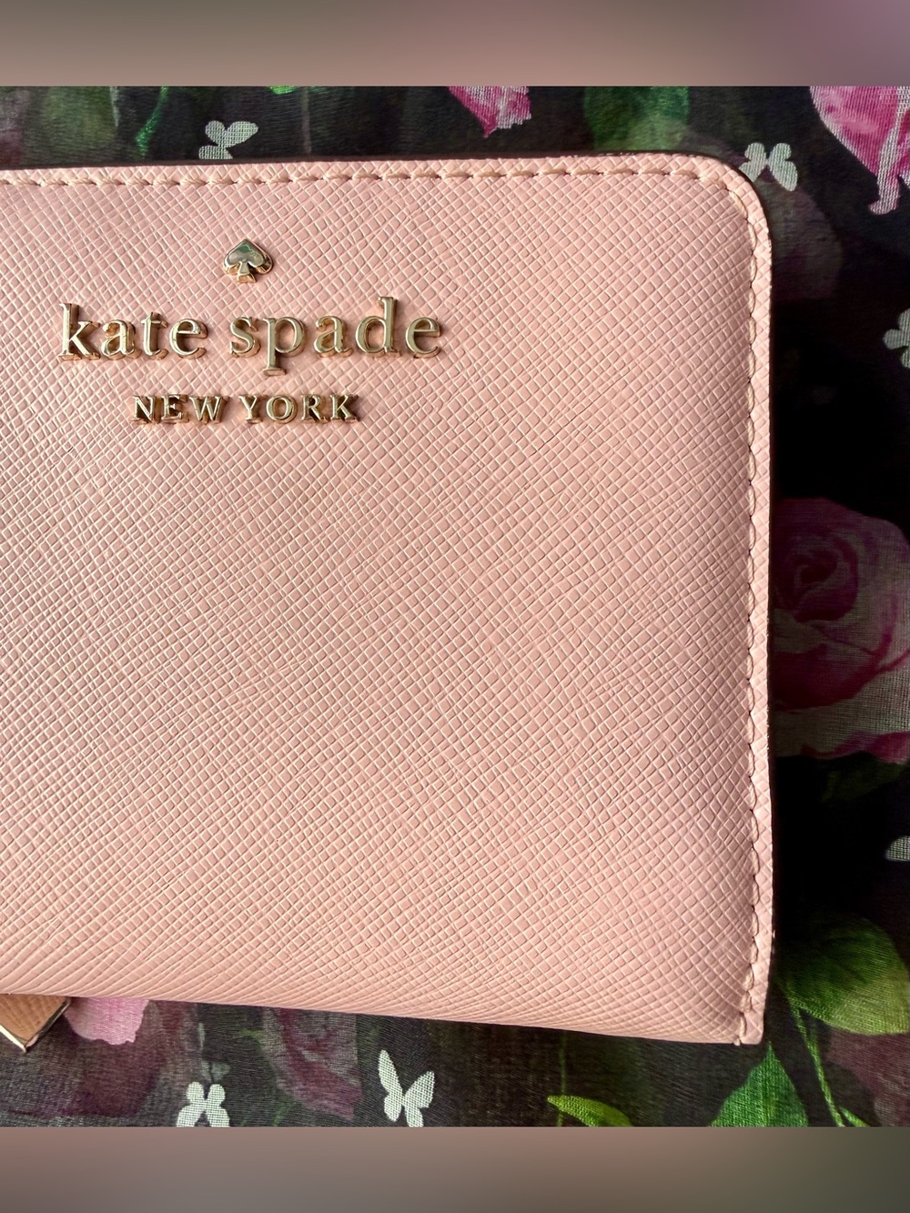 Kate Spade Staci Pink Small Zip Around Bifold Wallet - Picture 2 of 14